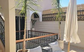Riad Isahiac Avec Piscine En Exclusivite